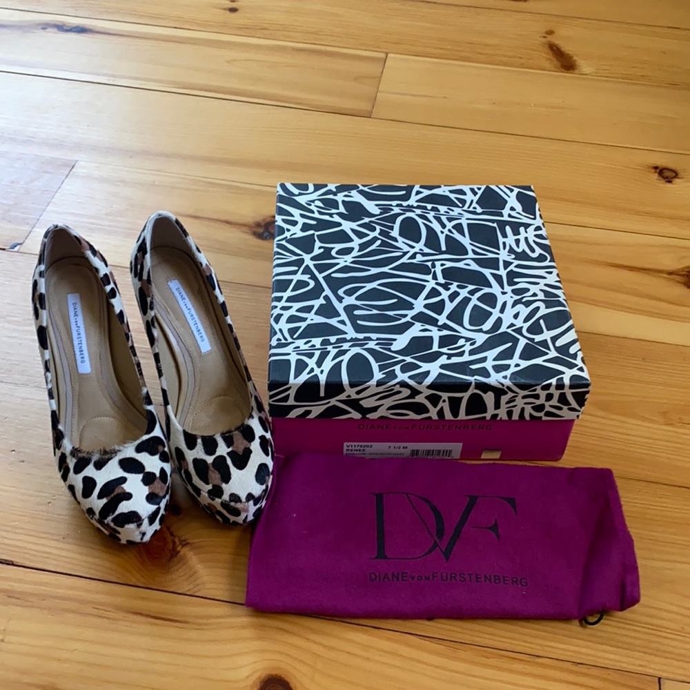 Diane von Furstenberg leopard heels